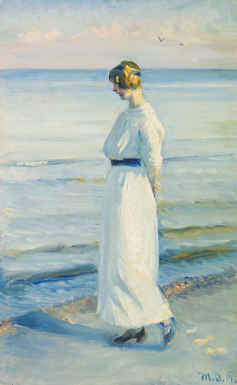 Une jeune femme en robe d'été blanche sur la plage de Skagen. - Michael Peter Ancher