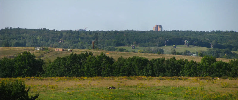 Ветряная мельница в поле - Иван Чихин
